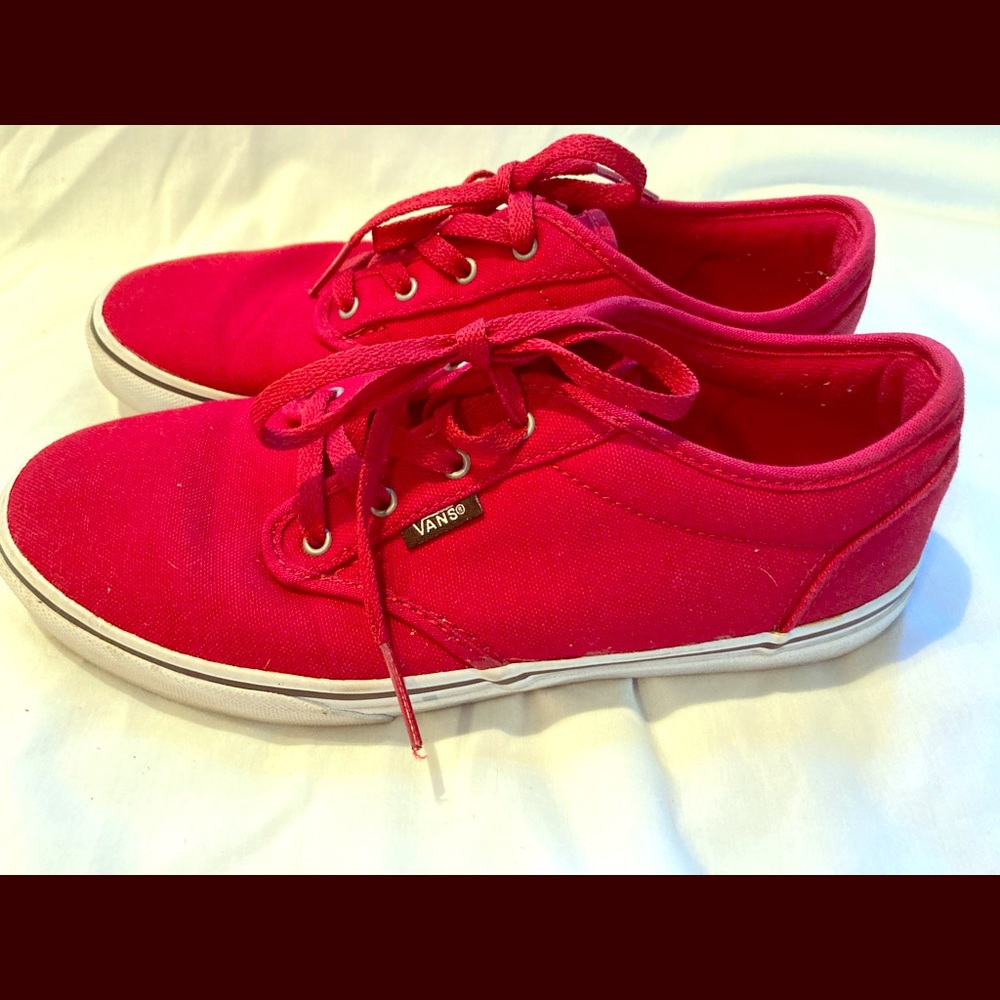Vans Red Sneakers Jr. Size 6/Women’s 6.5. Like New